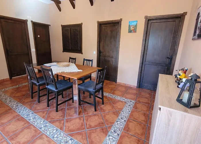 Casa Ines La Caleta Caleta de Interian